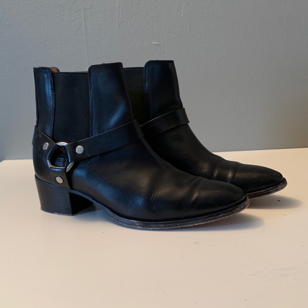 Frye Dara Harness Chelsea Boot